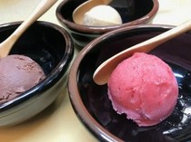  Royal Vanilla / Amaou / Yuzu / Wasanbon / Seasonal 