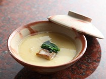 Bifteck Kawamura Premium Kitashinchi restaurant_The ultimate luxurious dish: "Foie gras chawanmushi"