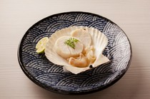 Uni Murakami Hakodate ekimae restaurant_Grilled live scallops