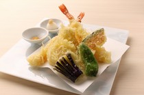 Uni Murakami Hakodate ekimae restaurant_Assorted tempura