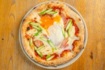 BARBARESCO 37_Bismarck (bacon, asparagus, eggs)