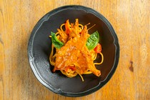 BARBARESCO 37_Spaghetti with shrimp and seasonal vegetables in bisque sauce