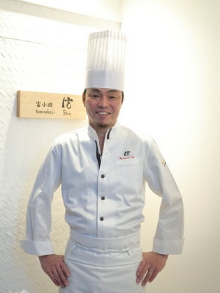 富小路　信_奥村　信宏