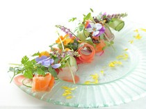Tominokoji Shin_Garden-style Fresh Fish Carpaccio - An appetizer inspired by the agricultural fields of Sonobe, Kyoto.