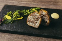 USHIGORO S. GINZA_Wagyu beef and lotus root croquette