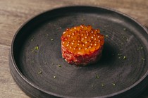 USHIGORO S. NISHIAZABU_Fresh salmon roe and beef tartar sauce