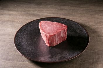 USHIGORO S. NISHIAZABU