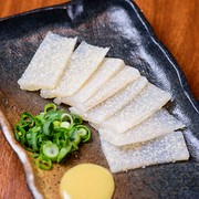  Yuki's specialty: konjac roe sashimi 