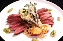 NIKU Dining meat meet_Enjoy Noto beef and Kaga vegetables! "Noto beef sirloin and thigh plate"