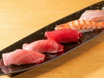 Sushino Ikumi_Enjoy the finest tuna and fresh seasonal fish with "Omakase Nigiri Five Pieces"