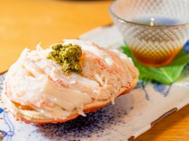  Enjoy the sweetness and umami of crab to the fullest! 'Shredded Crab Meat' 