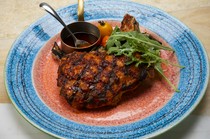 BLACK TERRACE_Grilled Oyama chicken thigh meat on the bone with vindaloo paste