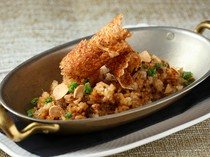 BLACK TERRACE_Garlic Rice