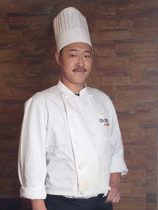 ０℃熟成牛排_鬼塚  尚也