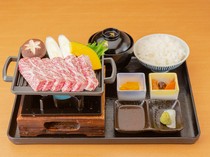 Wagyu Kurosawa Main Branch_"Shiraoi Beef Sirloin Steak Set" - Enjoy the richness, sharpness, and flavor of the meat with every bite