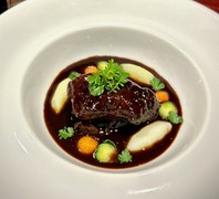 Steak House Kanai Omuro-Kogen Branch_High-quality beef stewed in red wine
