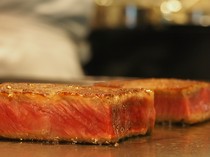  青森县尾花沢雪降和牛铁板烧 