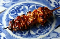  A fusion of "yakitori," a symbol of Japanese culture, and "Japanese cuisine," a tradition that the world can be proud of. 