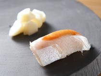  Enjoy today's three seasonal dishes 