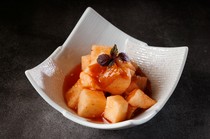 Yakiniku Gyugujo Bettei_Honey plum and yam kimchi