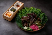 Yakiniku Gyugujo Bettei_Lettuce Set