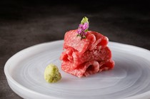 Yakiniku Gyugujo Bettei_Carefully selected Wagyu beef, lean sashimi