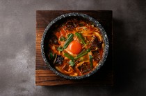 Yakiniku Gyugujo Bettei_Stone-grilled Yukgaejang Udon
