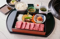 니쿠노 다지마 가메이도클록점_검은 털 일본소 카이노미