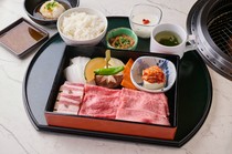 Niku no Tajima KAMEIDO CLOCK branch_Kagoshima Prefecture black pork and Japanese black beef assortment set meal