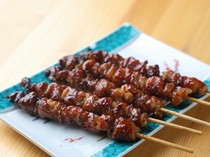  Hakata Torikawa - Crispy and aromatic on the outside, perfectly juicy on the inside. 