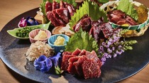 Kanzen Koshitsu Yakiniku Kyu Nishi-Azabu Main Branch_ Special Horse Sashimi Platter (4 servings)