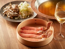 Echizen_Crab Shabu-shabu - Enjoy with specially made high-quality dashi broth.