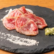  广岛牛肉 榻榻米式稀有牛排沙朗 