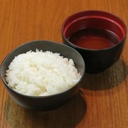  밥&빨간다시(기타히로시마초산 코시히카리) 
