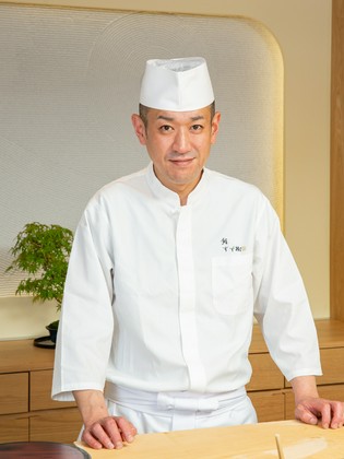 Sushi Suzuki_Tomoki Suzuki