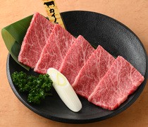 肉的田岛 扇桥本店_以合理价格品尝稀有部位“特上腹心肉”