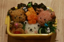  Kyoto Fushimi Inari x Onigiri/Character Bento Making Experience: Adults (Junior High School Students and above) 13 years and older: Weekdays 7,000 yen 