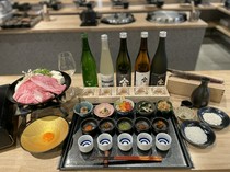  Kyoto Fushimi Inari Shrine x Sake Tasting Experience (Weekends & Holidays) Adults: 9,000 yen *This plan is limited to those 20 years of age and older. 