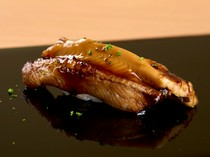 Ryoheisushi_"Conger eel sushi" will make you groan with the deliciousness of traditional Edo-style boiled conger eel