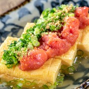 Yonpachi Gyojou Uchisaiwaicho Branch_Rolled egg topped with green onions and cod roe