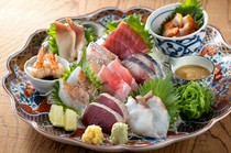 Yonpachi Gyojou Uchisaiwaicho Branch_Sashimi Serious Assortment 10 Pieces