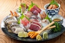 Yonpachi Gyojou Uchisaiwaicho Branch_ Sashimi Serious Assortment 12 Kinds