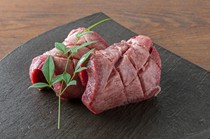 Niku Bakuren_Thick-sliced Black Wagyu Beef Tongue - Has the stately visual.