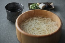 ON TOKYO_釜上面条“釜上Onmen（Hiramen）”