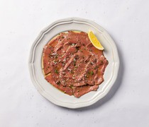 KABEAT_Domestic Beef Hatsupaccio - A new sense of carpaccio that uses plenty of low-temperature cooked hatsu (heart). 