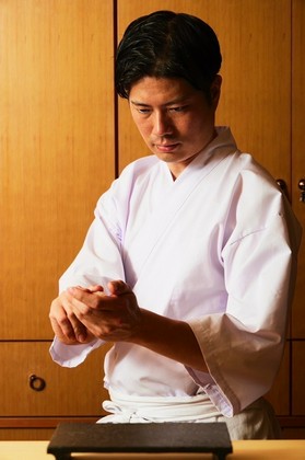 奥赤坂 寿司 淡师_高田 达央