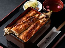 Charcoal-grilled Eel Doikatsuman Kinkakuji Branch_Enjoy a whole eel in the "Exquisite Whole Eel Bowl"