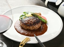 node_Full of meaty flavor. "Wagyu hamburger steak with demi-glace sauce" simmered in a special sauce