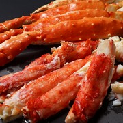Kuromon Torepichi-Ichiba Minami kuromon Branch_4 king crabs