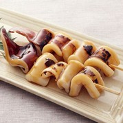 Kuromon Torepichi-Ichiba Minami kuromon Branch_1 squid skewer